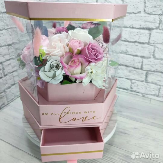 Подарочные композиции из мыльных цветов