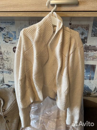 Кофта шерстяная женская