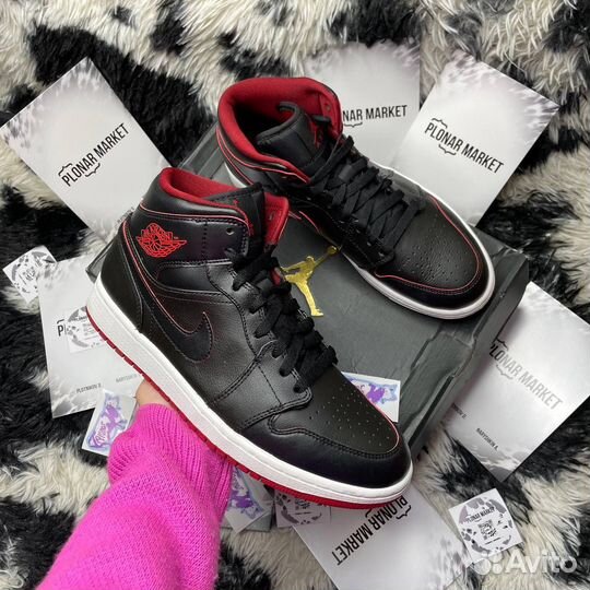 Оригинал 42,5 eu Nike Air Jordan AJ I 1 Retro Mid