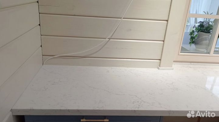 Подоконники из кварца для квартиры, дома и офиса