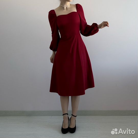 Платье бордовое миди