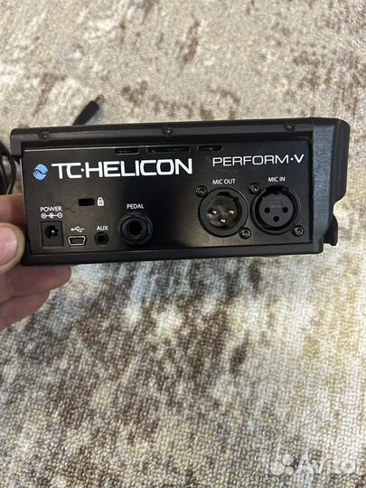 Вокальный процессор tc helicon performer v