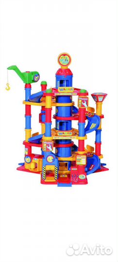 Паркинг 7-уровневый с автомобилями