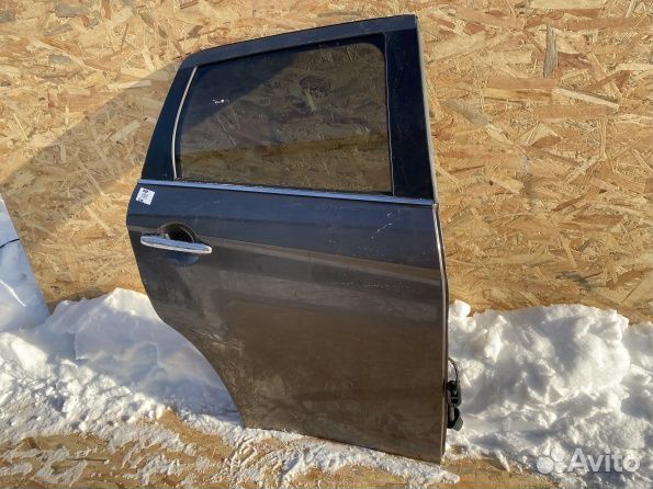 Дверь задняя правая Mitsubishi ASX