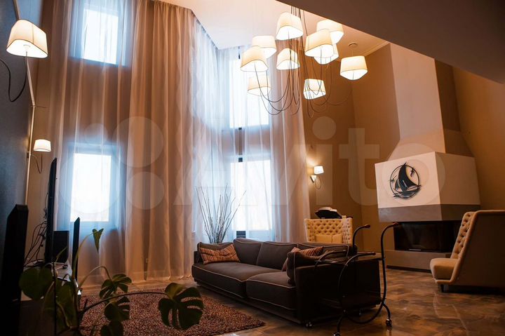 Дом 526 м² на участке 36 сот.