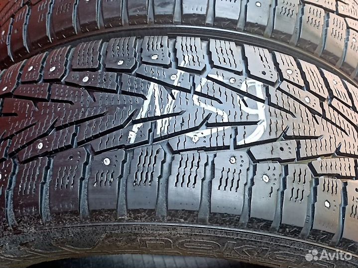 Nokian Tyres Hakkapeliitta 7 SUV 235/60 R17 106T
