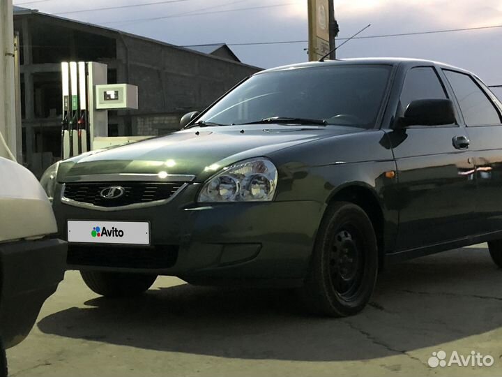 LADA Priora 1.6 МТ, 2010, битый, 190 000 км