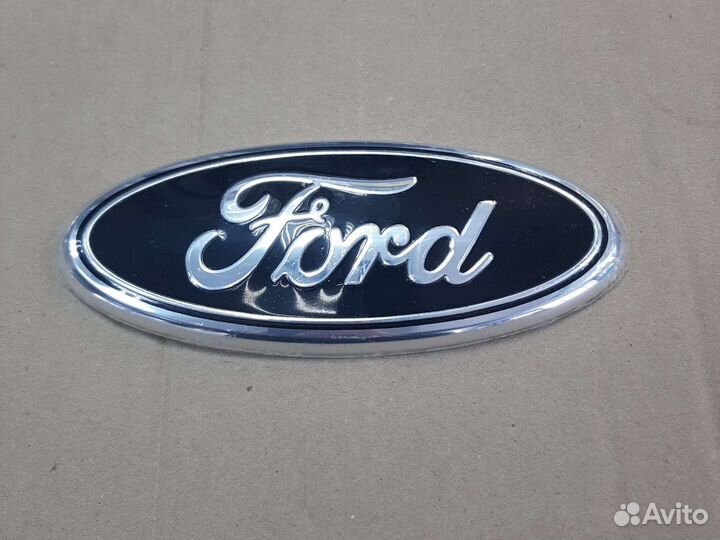 Эмблема Ford
