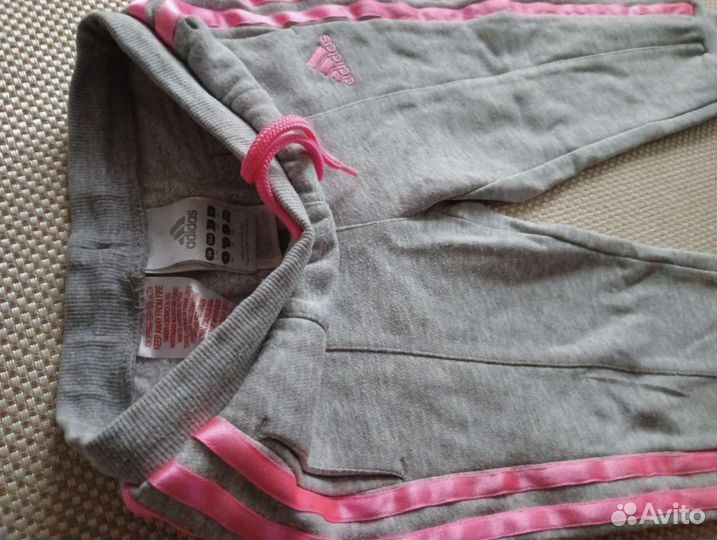 Спортивный костюм adidas для девочек