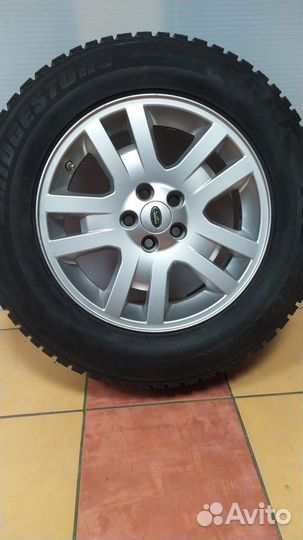 Bridgestone Ice Cruiser 5000 235/65 R17 107T