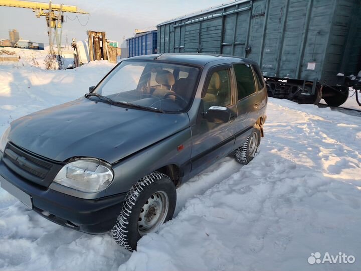 Chevrolet Niva 1.7 МТ, 2004, 200 000 км