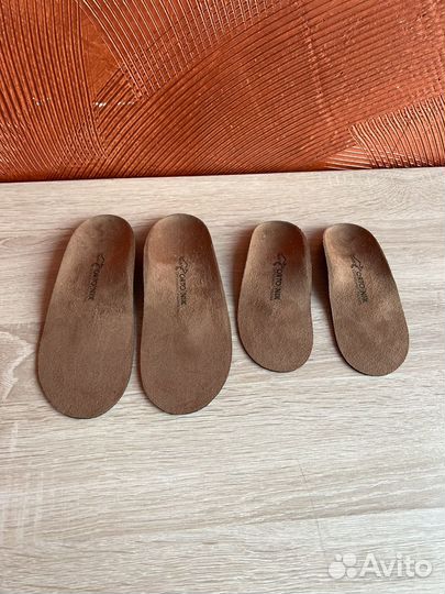 Ортопедические стельки новые 24,30-31