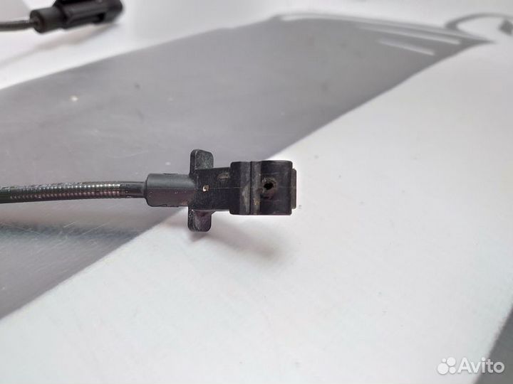 Датчик ABS задний Mitsubishi Outlander