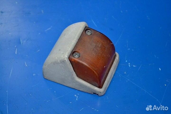 Габаритный фонарь на крышу mercedes-benz Actros MP