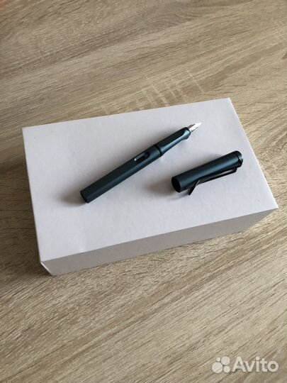 Перьевая ручка