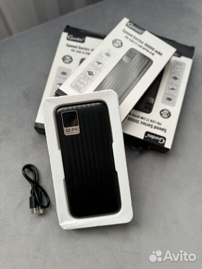 Новый повербанк внешний аккумулятор 10000