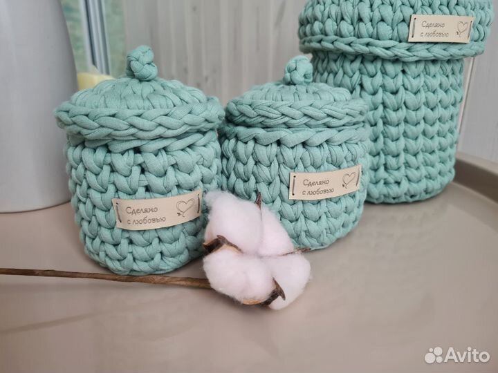 Изделия из трикотажной пряжи, корзинки