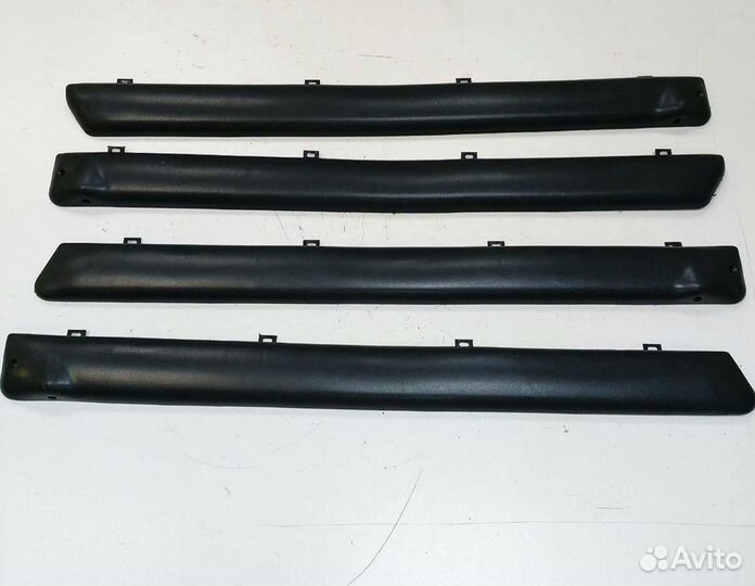 Накладки обшивок дверей батоны ваз 2101-2107 пласт