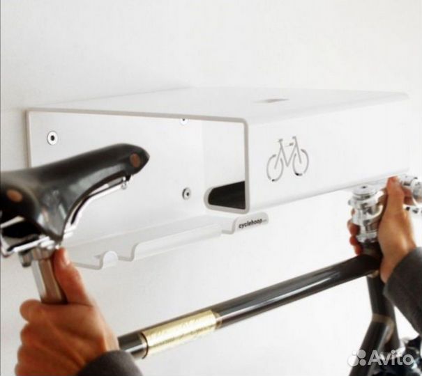 Кронштейн-крепление для хранения велосипеда