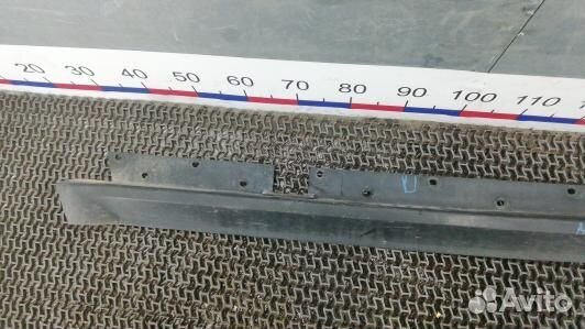 Накладка на порог land rover discovery 2 (ABR03GZ0