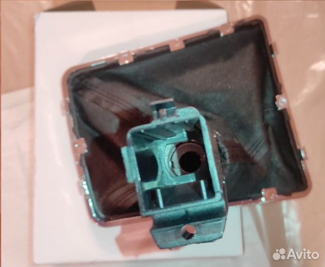 Opel astra H Ручка чехол на кпп черная (5 передач)