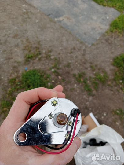 Тахометр и спидометр