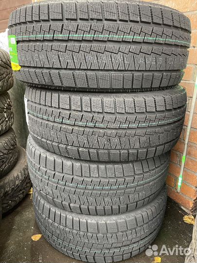 Kapsen SnowShoes AW33 265/50 R20 111H