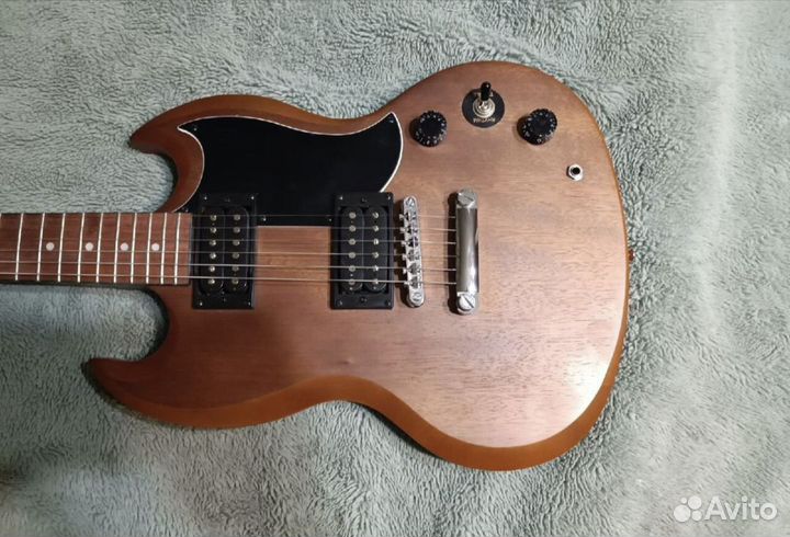 Электро гитара