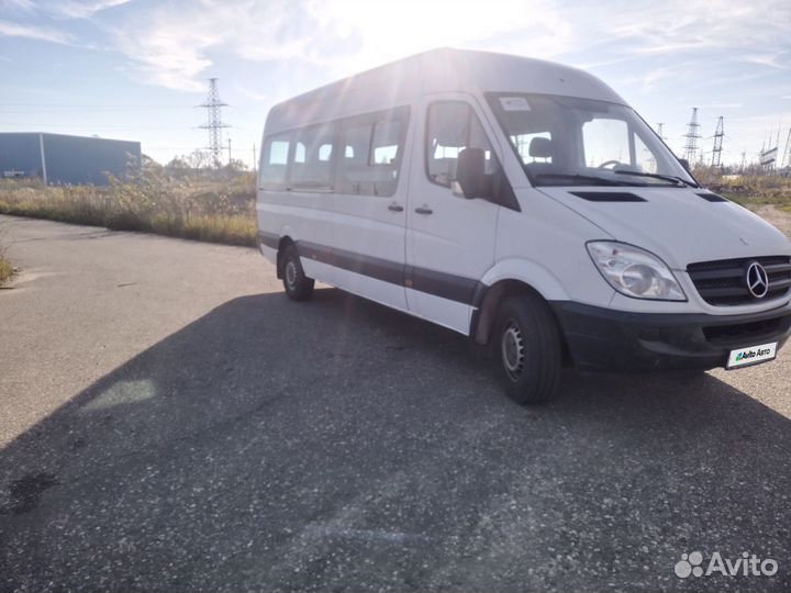 Туристический автобус Mercedes-Benz Sprinter, 2012