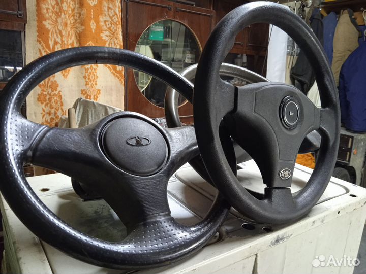 Автомобильный руль