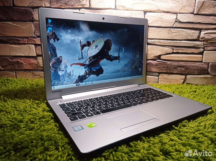 Мощный 12-гиговый Lenovo Core i5-7200 SSD GF 920MX