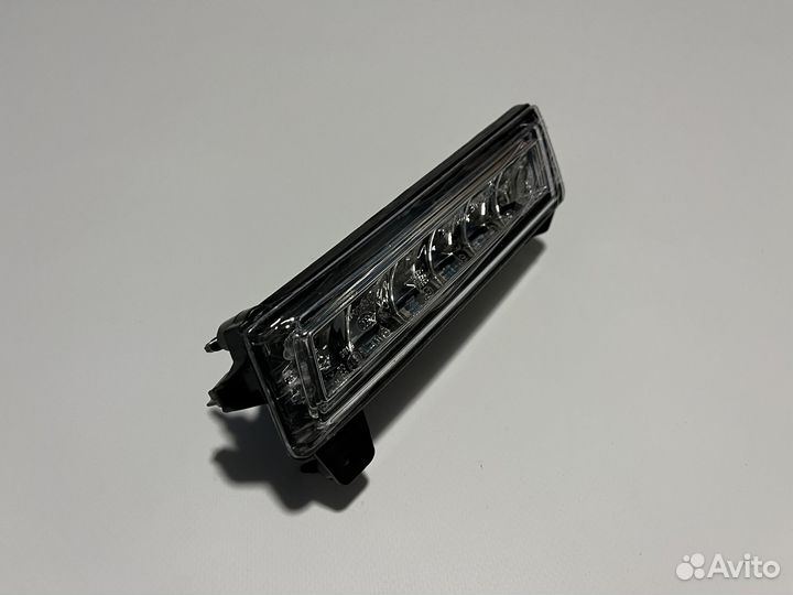 Левый ходовой огонь Mercedes GLK x204 ML W164