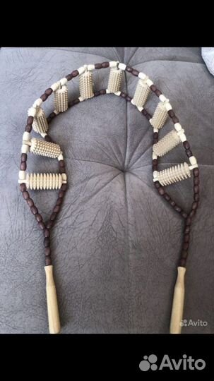 Деревянный ручной массажер