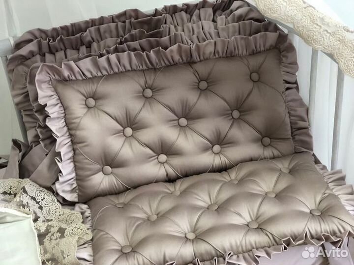 Комплект в кроватку и на выписку