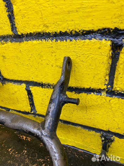 Центральная подножка иж Планета спорт