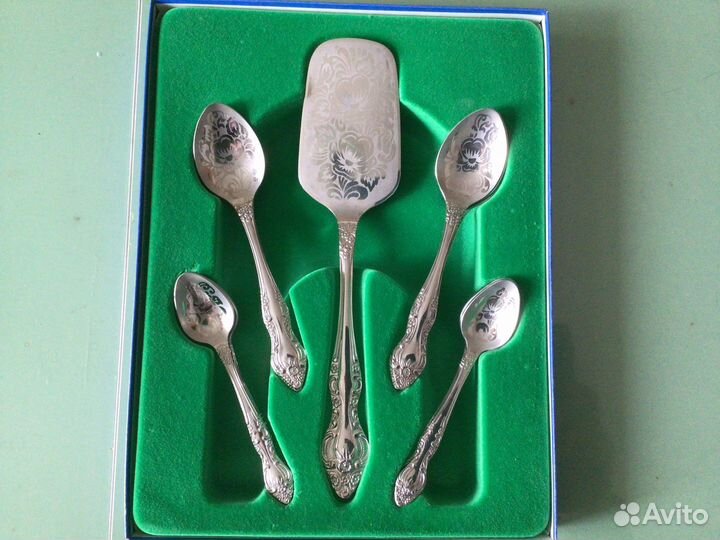 Набор чайно-кофейных ложек с лопаткай