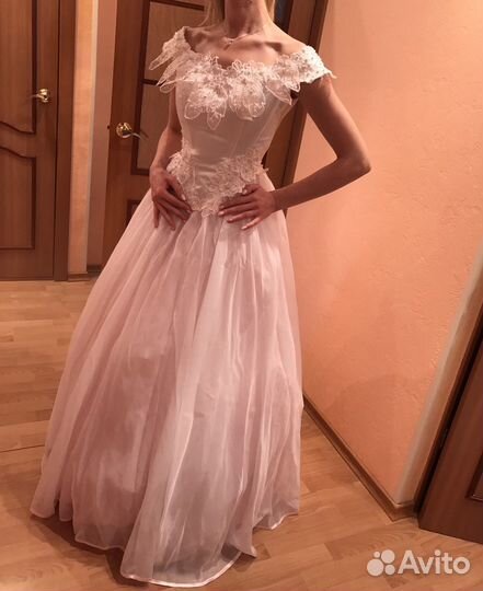 Бальное платье