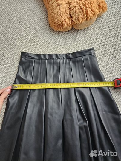 Юбка тенниска экокожа Colins 46 б/у