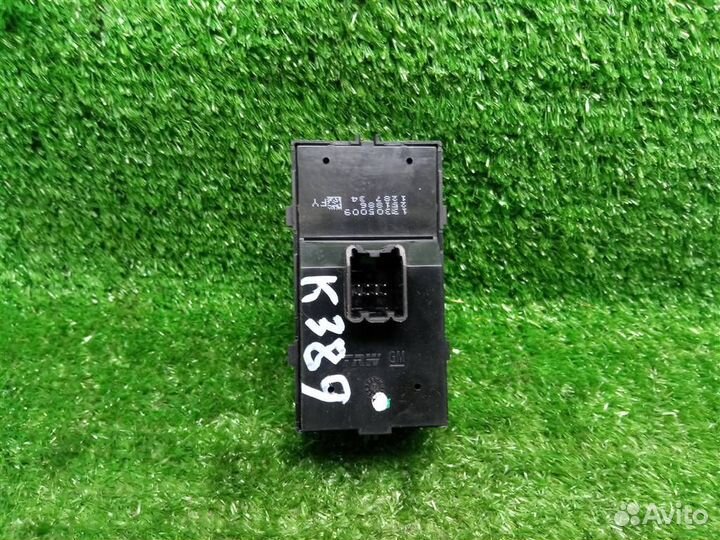 Блок управления стеклоподъемниками Opel Zafira C