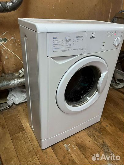 Стиральная машина 4кг 33см