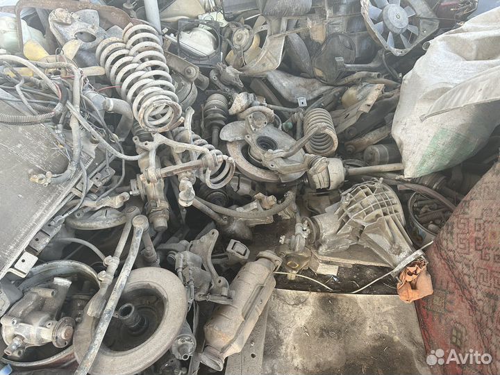 Запчасти на ниву 21214