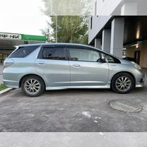 Honda Fit Shuttle 1.3 CVT, 2012, 190 000 км, с пробегом, цена 1 200 000 руб.