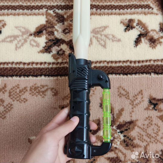 Светящийся меч