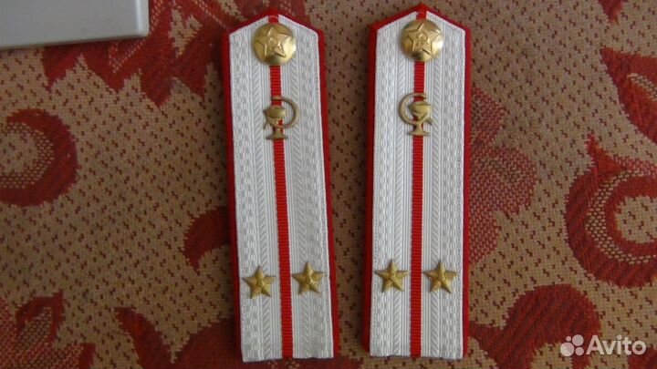 Погоны и петлицы ркка образца 1943года