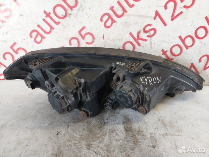Фара левая Ssangyong Kyron DJ D20DT (664) 2011