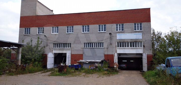 Продам помещение свободного назначения, 1050 м²