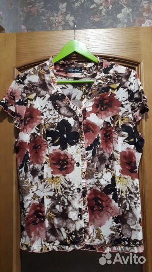 Костюм женский новый