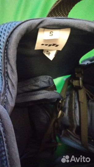 Нагрудник вратарский MH ONE PRO SR Новый