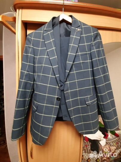 Костюм мужской