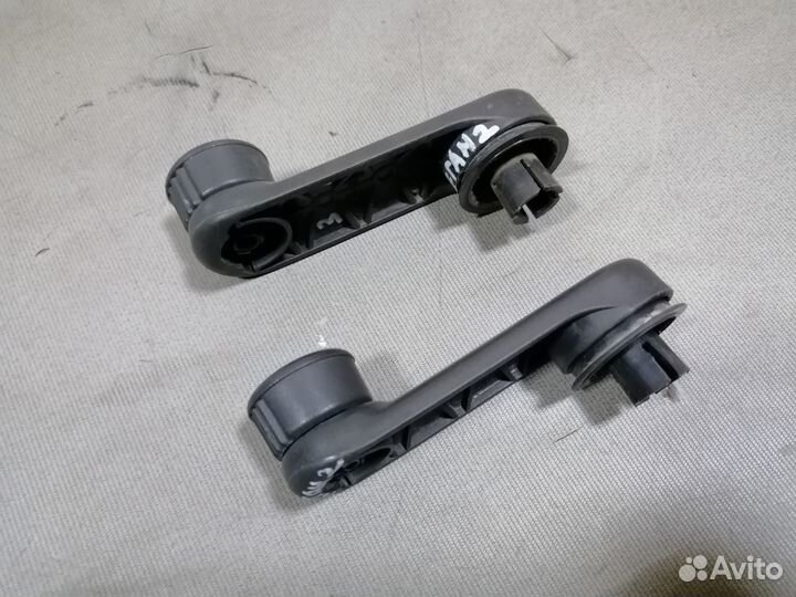 Ручка стеклоподъемника Renault Megane II 2003-2009